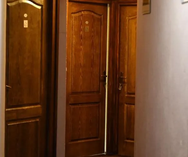 Etno Kuca Sa Konacistem Gocko Otel *